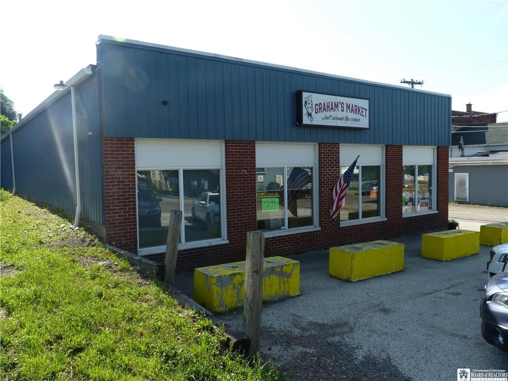 104 Church St, Sherman, NY 14781